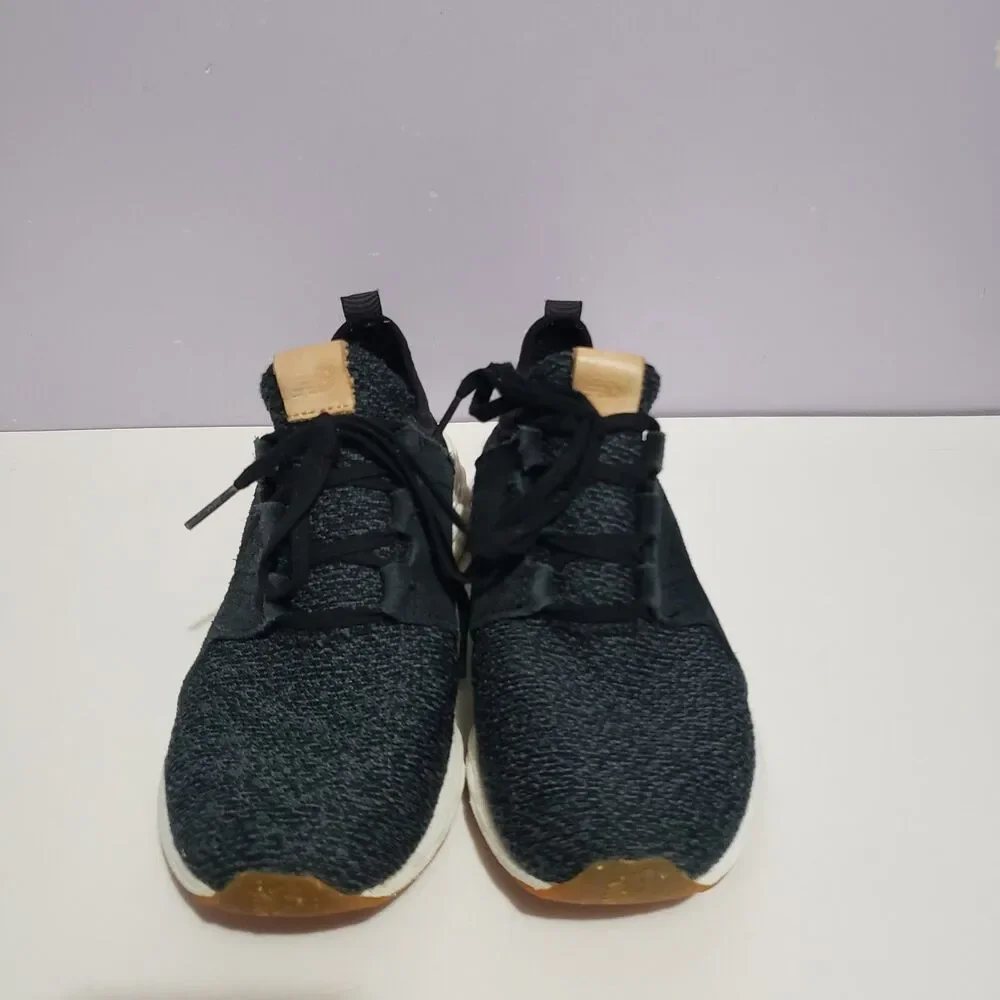 New Balance Women's Cruz V2 Fresh Foam  Black Sneakers Sz 9.5